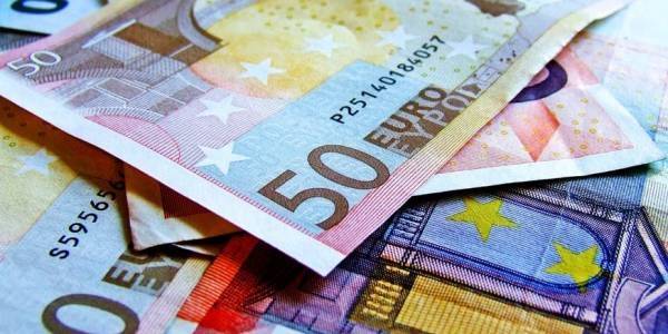 Papirpenger: Slutten på hundrelappen og alle andre pengesedler